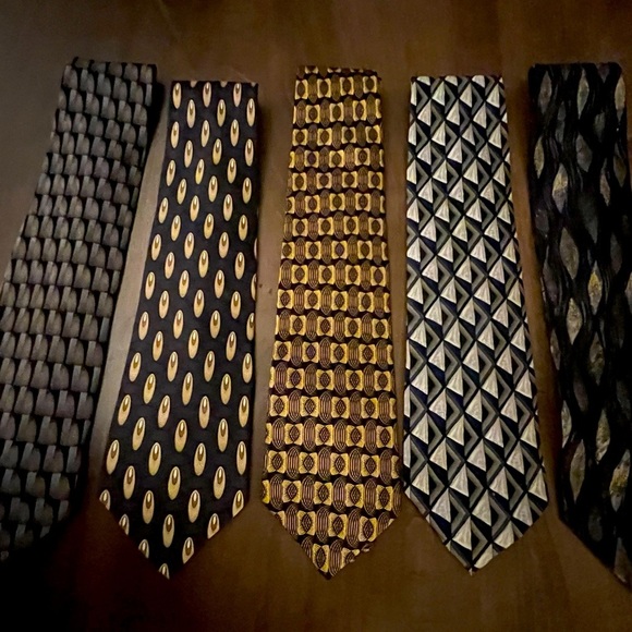 LOUIS ROTH GROUP OF 5 MENS NECK TIES.  SHELL 100%SILK. VARIOUS COLORS & PATTERNS - Picture 1 of 9